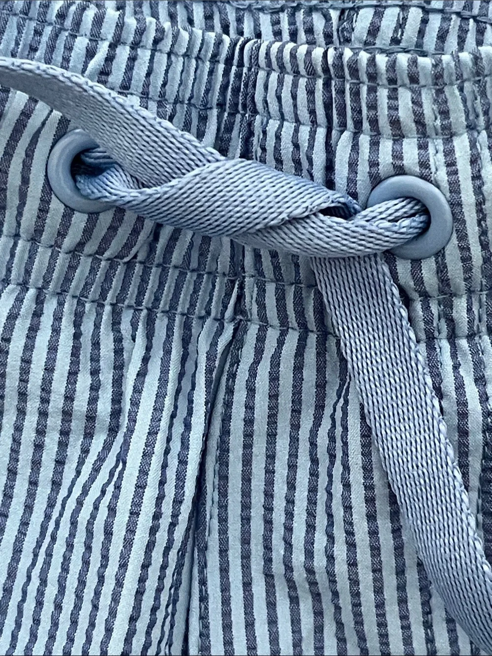 Old Navy Men's Pair of  Seersucker Swim Trunks in Balmy Air and Crayon Blue NWT